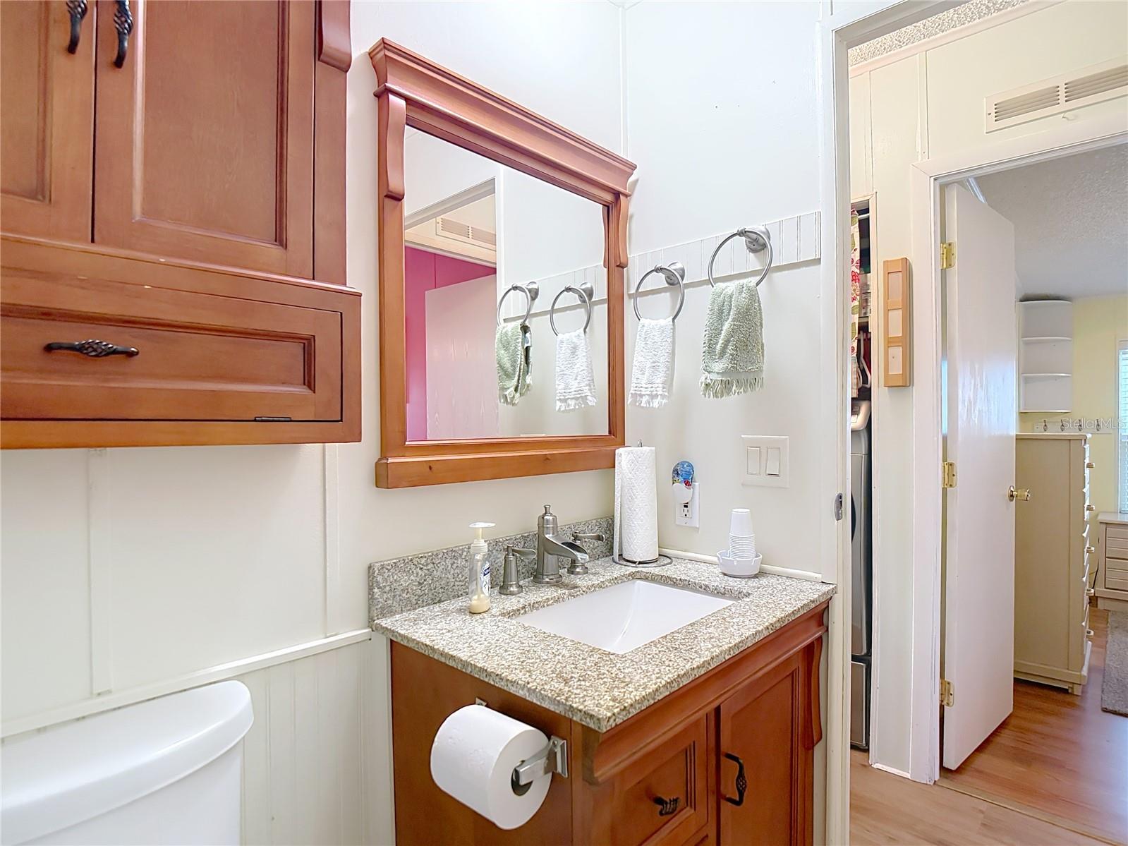 Manufactured Home in DADE CITY FL 10033 WELLINGTON AVENUE 37.jpg