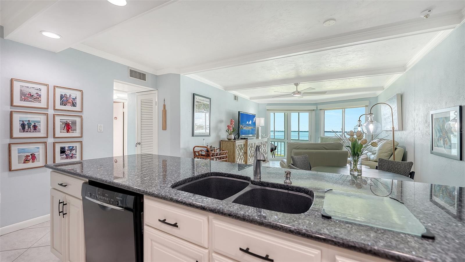 777 John Ringling Blvd #24, Sarasota, FL 34236 photo