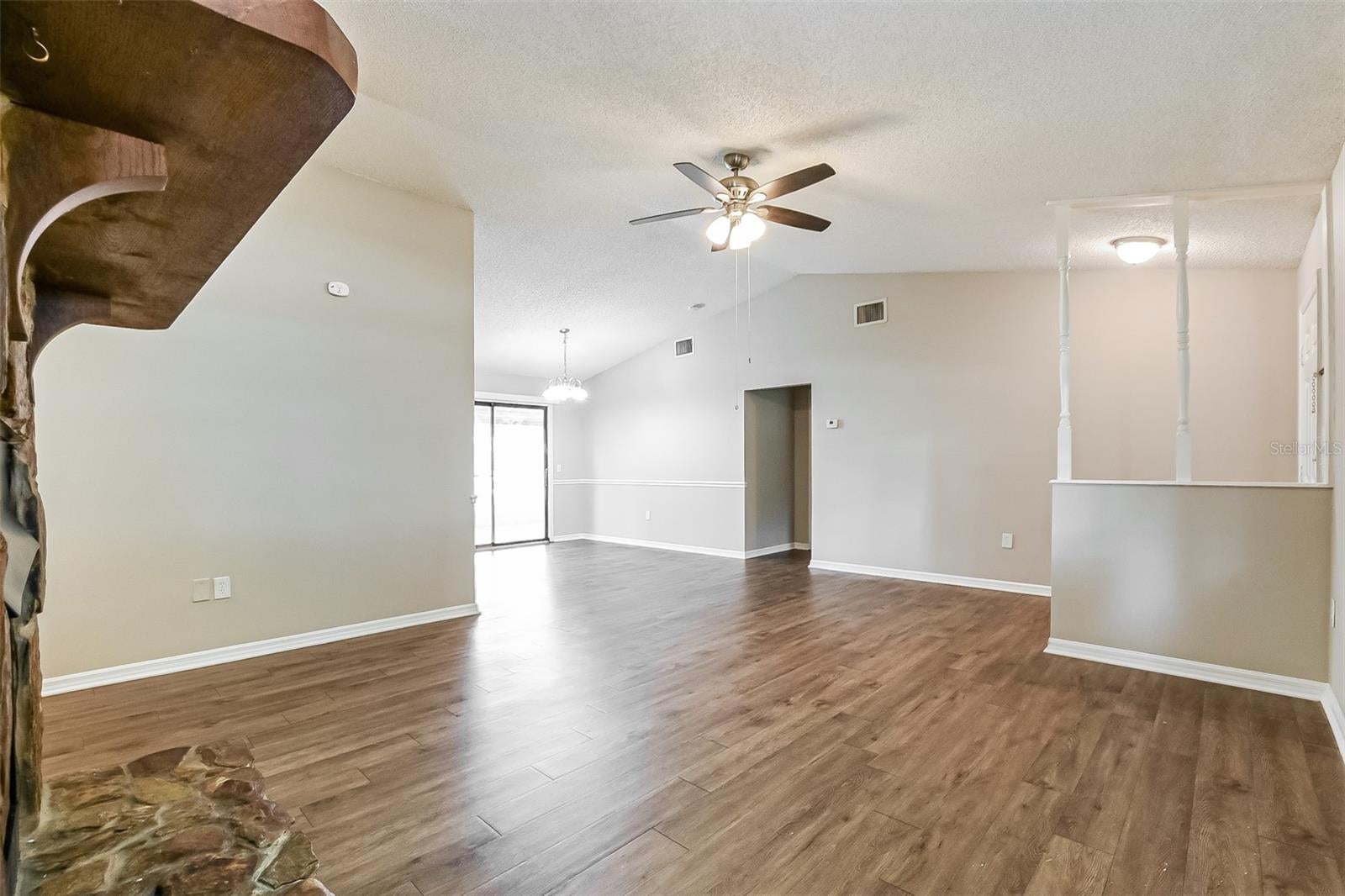 1309 Cove Pl, Tavares, FL 32778 photo