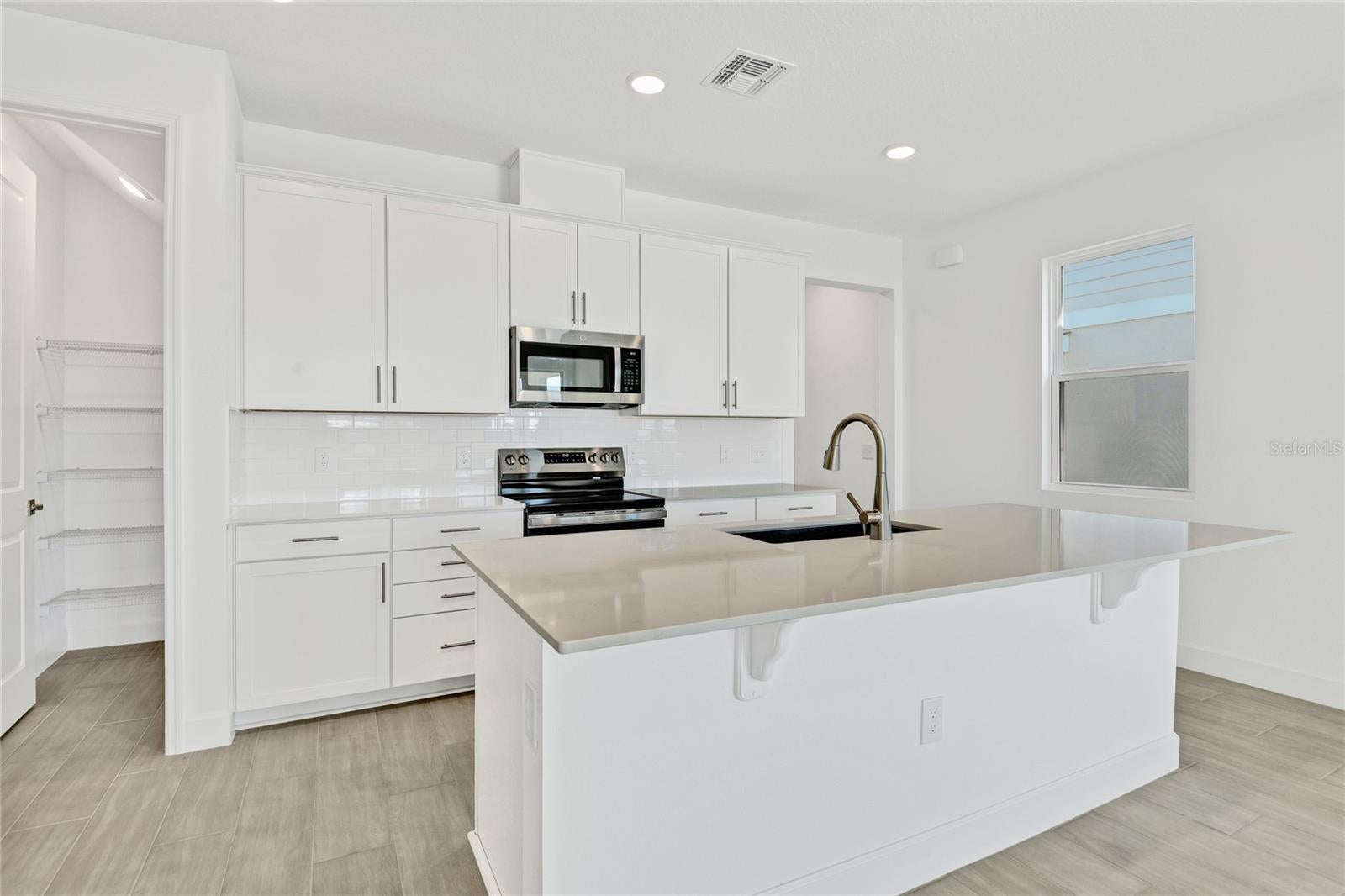 1693 Crooked Creek St, Saint Cloud, FL 34772 photo