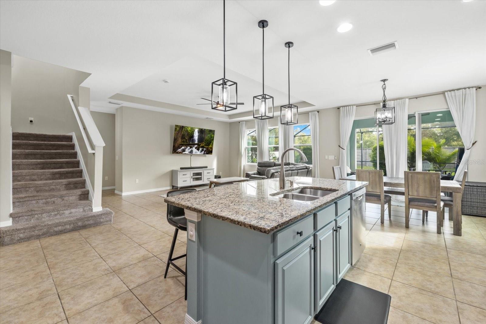 7448 47 Avenue Cir, Bradenton, FL 34203 photo