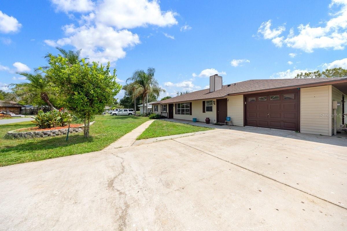 11318 Circle Way, Leesburg, FL 34788 photo