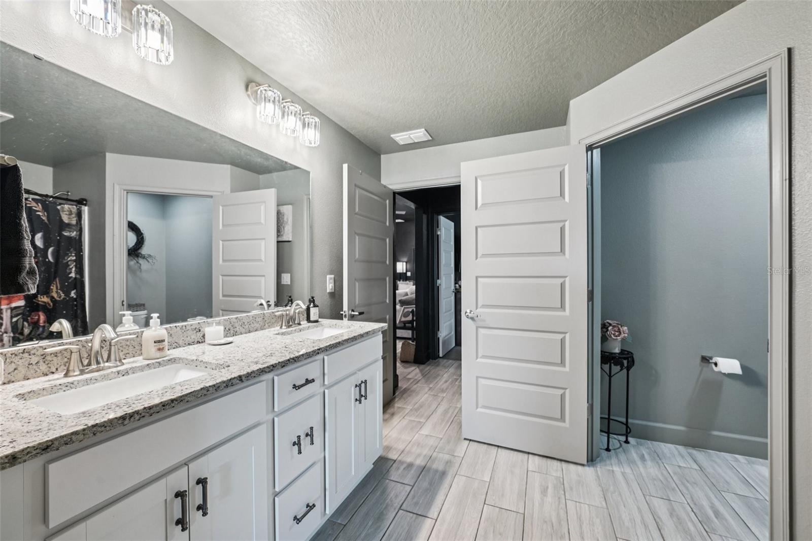 Single Family Residence in DADE CITY FL 12937 OGDEN GLADE ROAD 18.jpg