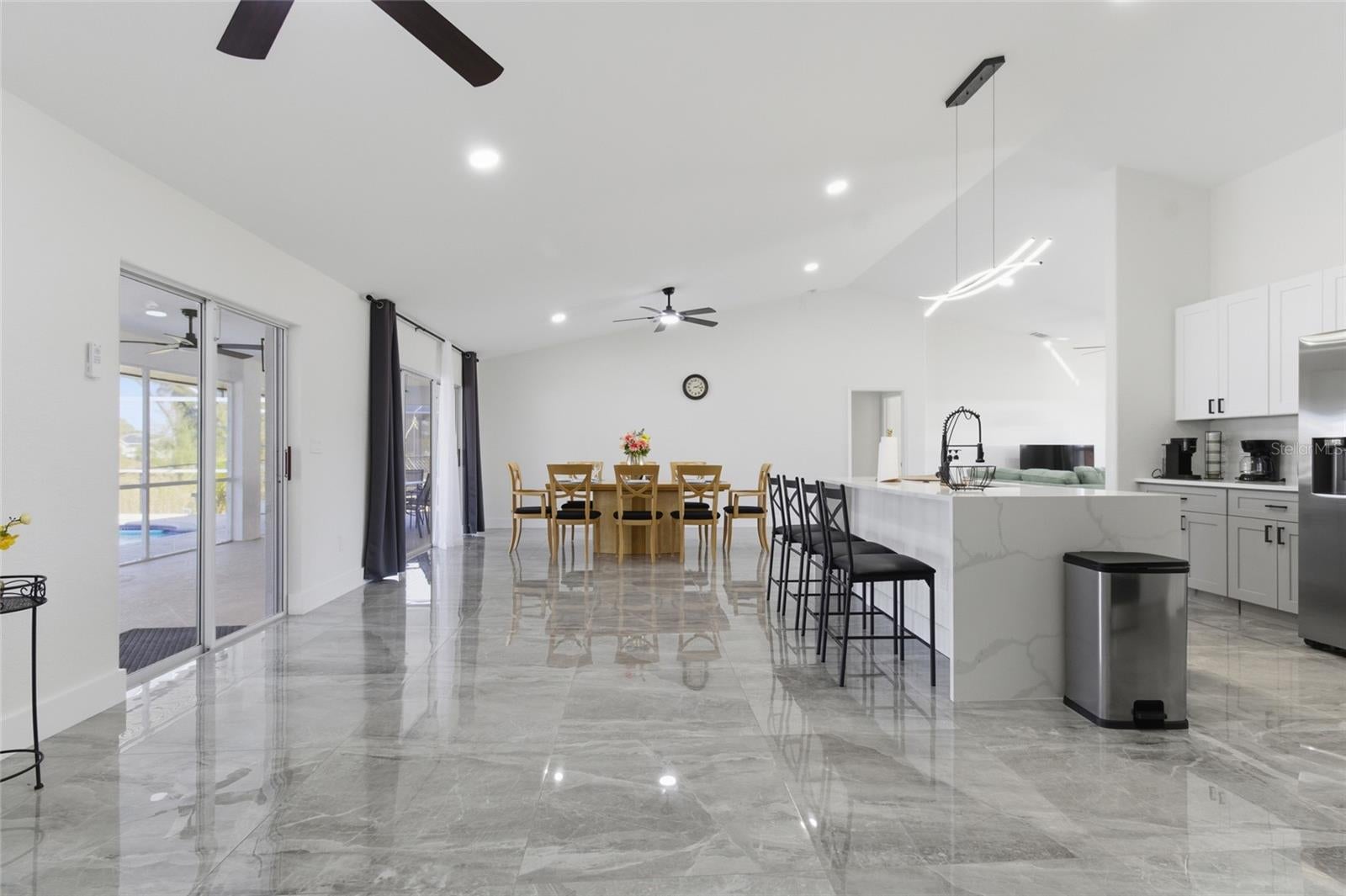619 SW 26 Terrace, Cape Coral, FL 33914 photo