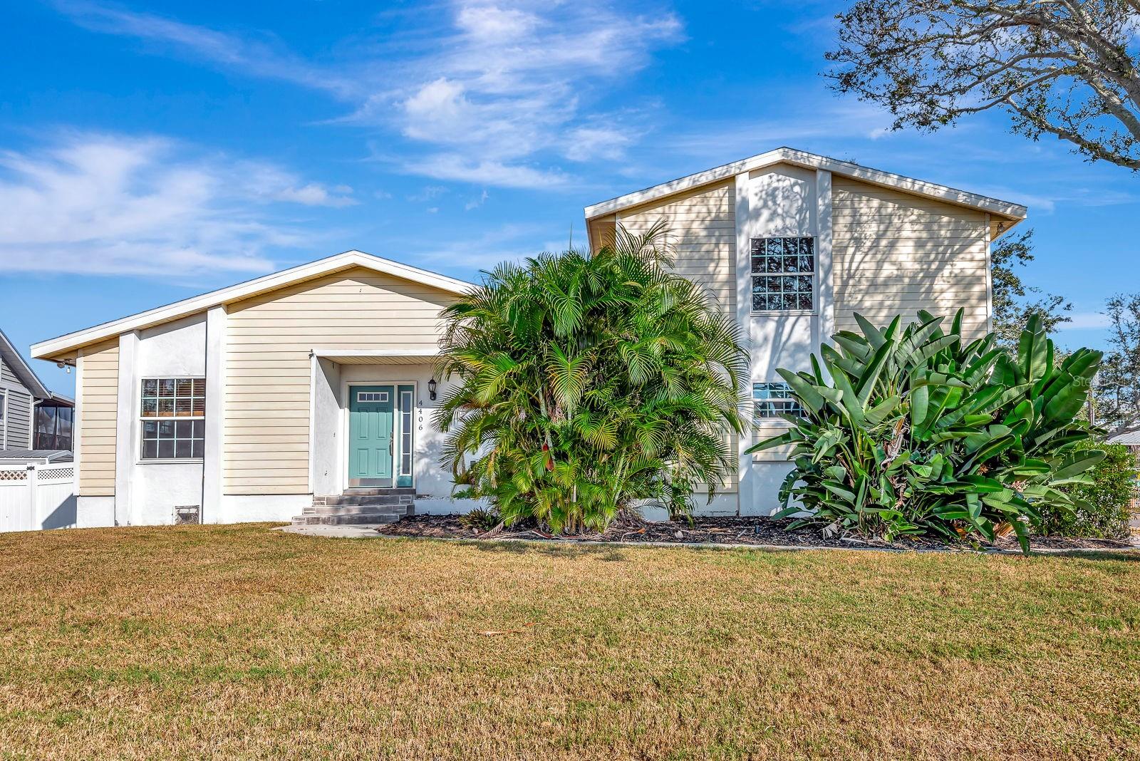 4406 17 St, Palmetto, FL 34221