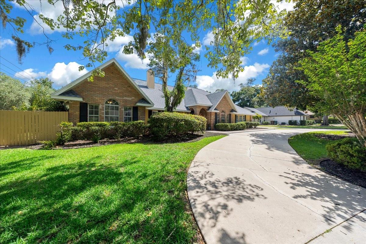 2420 SE 15 St, Ocala, FL 34471 photo