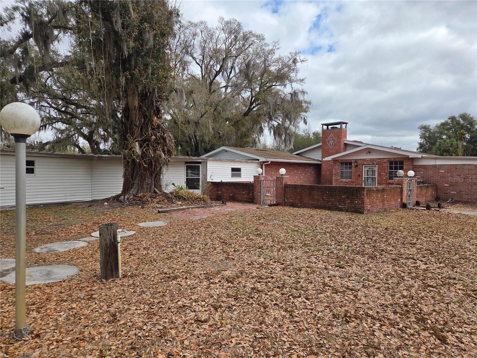 4911 W Sam Allen Rd, Plant City, FL 33565 photo