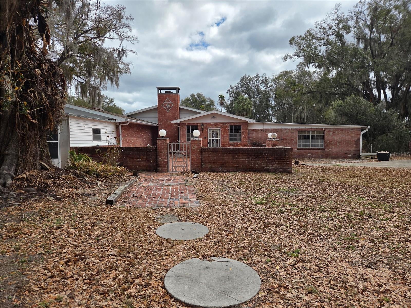 4911 W Sam Allen Rd, Plant City, FL 33565 photo