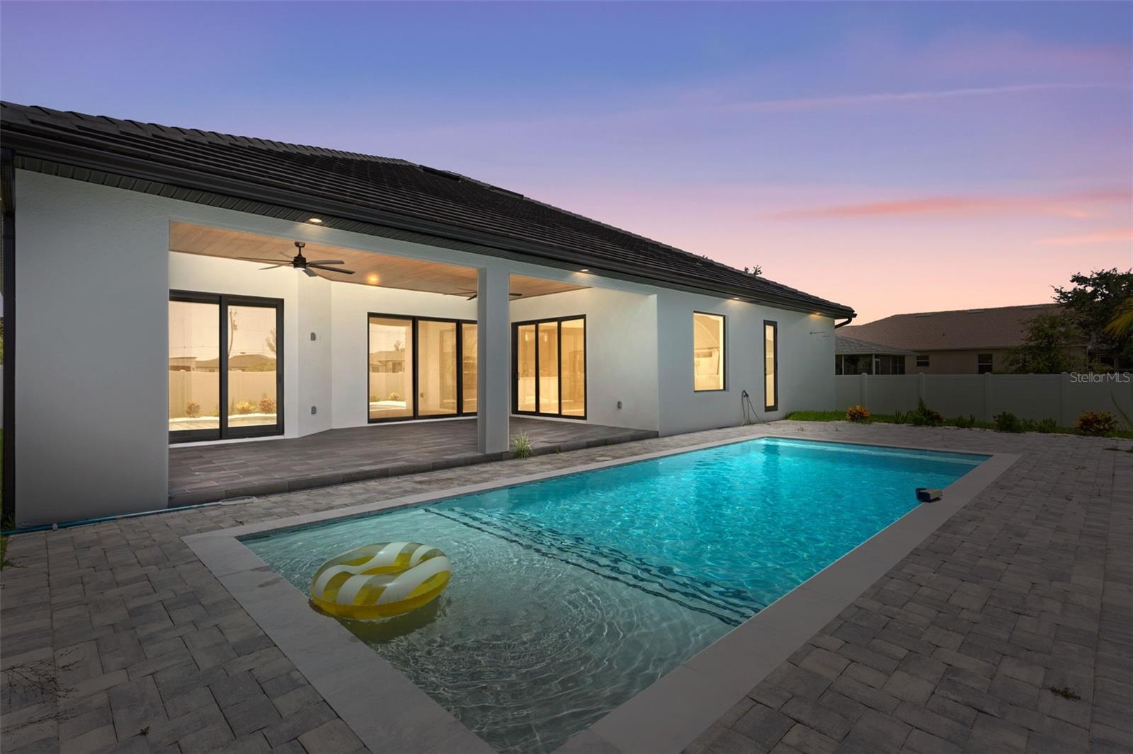 10 SW 33 Ave, Cape Coral, FL 33991 photo