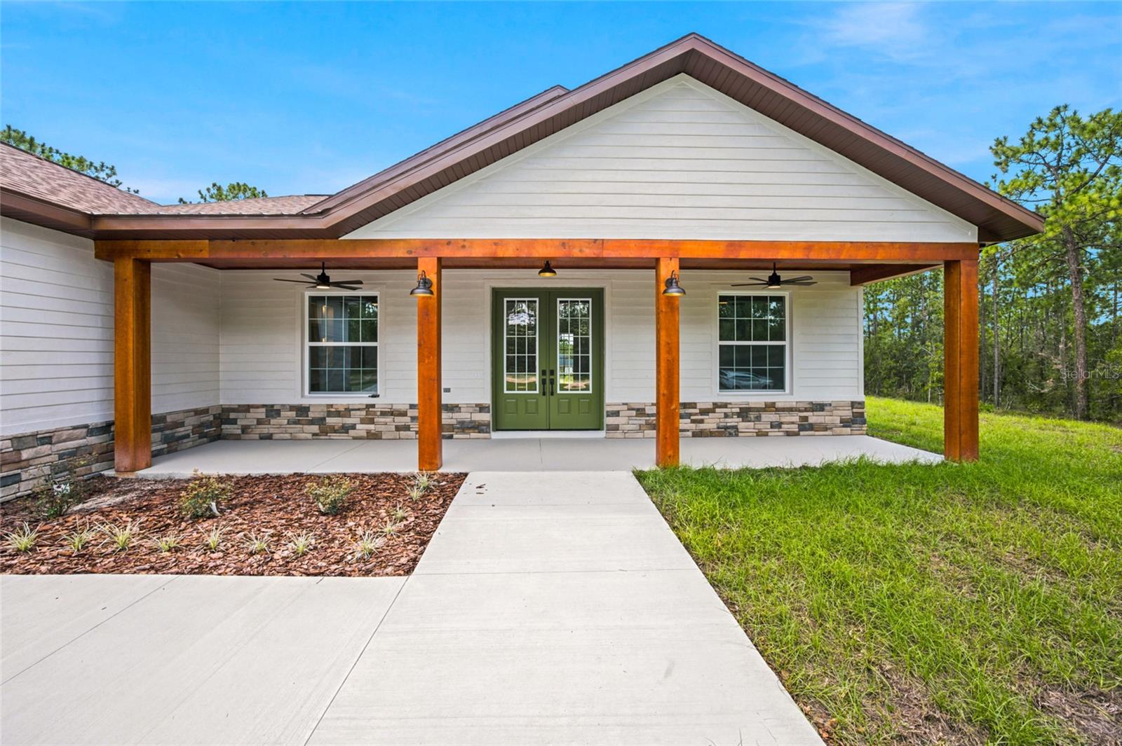 12226 SW 96 Ln, Dunnellon, FL 34432 photo
