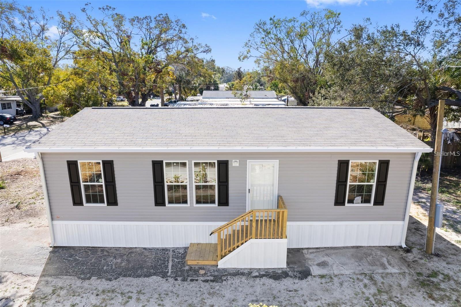 5234 Yellow Pine St, Saint Petersburg, FL 33709