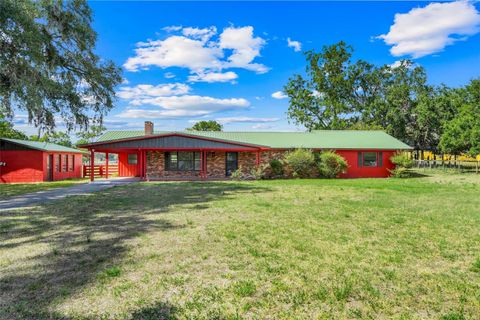 Single Family Residence in CENTER HILL FL 274 W KINGS HIGHWAY.jpg