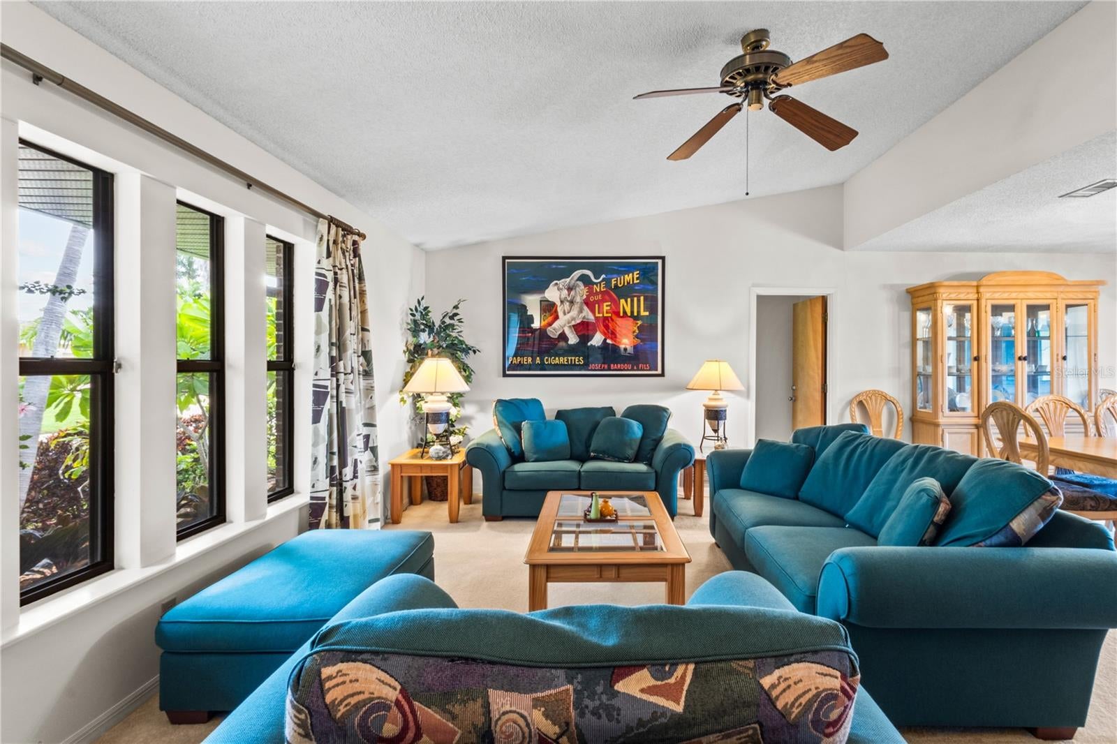 4612 Coral Lake Dr, Bradenton, FL 34210 photo