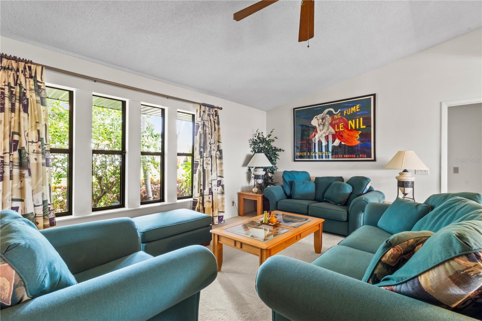 4612 Coral Lake Dr, Bradenton, FL 34210 photo
