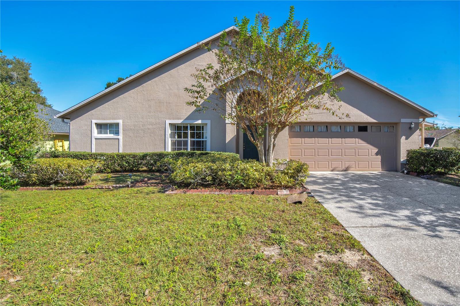 6019 Long Peak Dr, Orlando, FL 32810