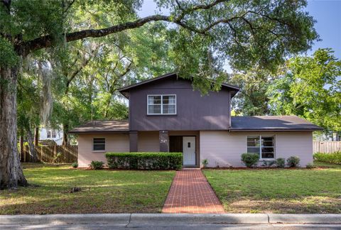 Single Family Residence in GAINESVILLE FL 2147 NW 7TH PLACE.jpg