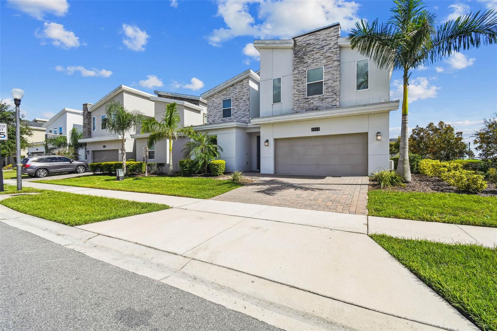8844 Cruden Bay Ct, Davenport, FL 33896 photo