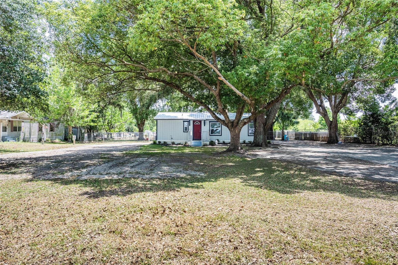 5220 Spring Creek Dr, Lakeland, FL 33811 photo