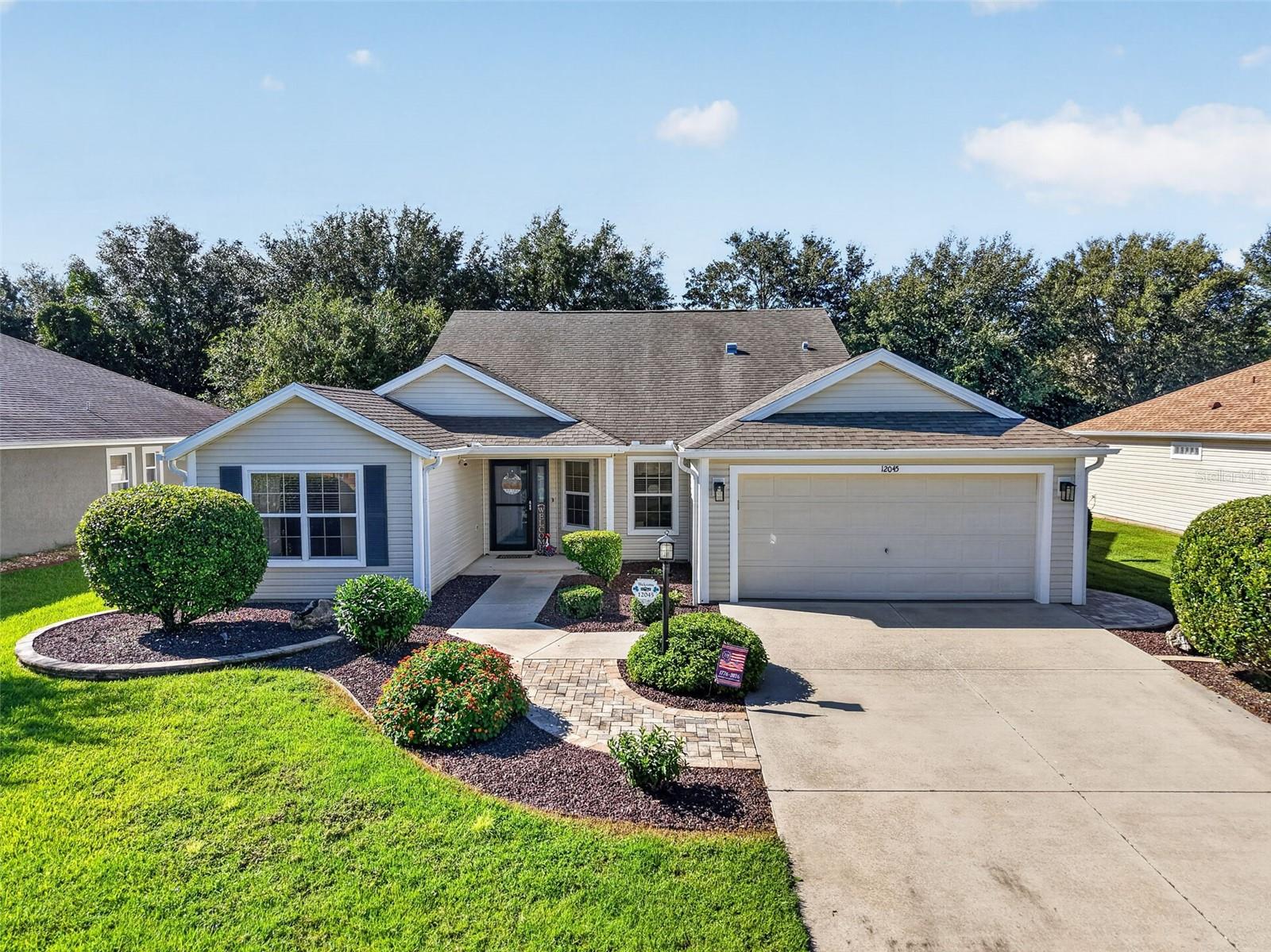 12045 51 Cir, Oxford, FL 34484