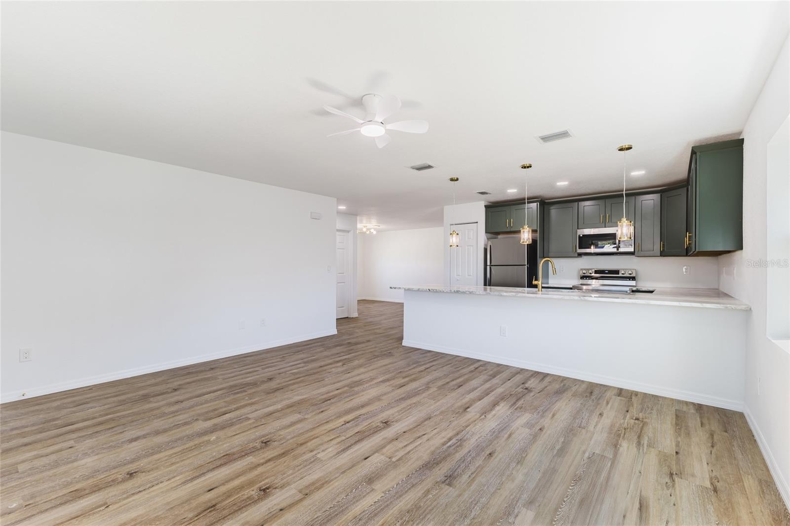 6254 Spinnaker Blvd, Englewood, FL 34224 photo