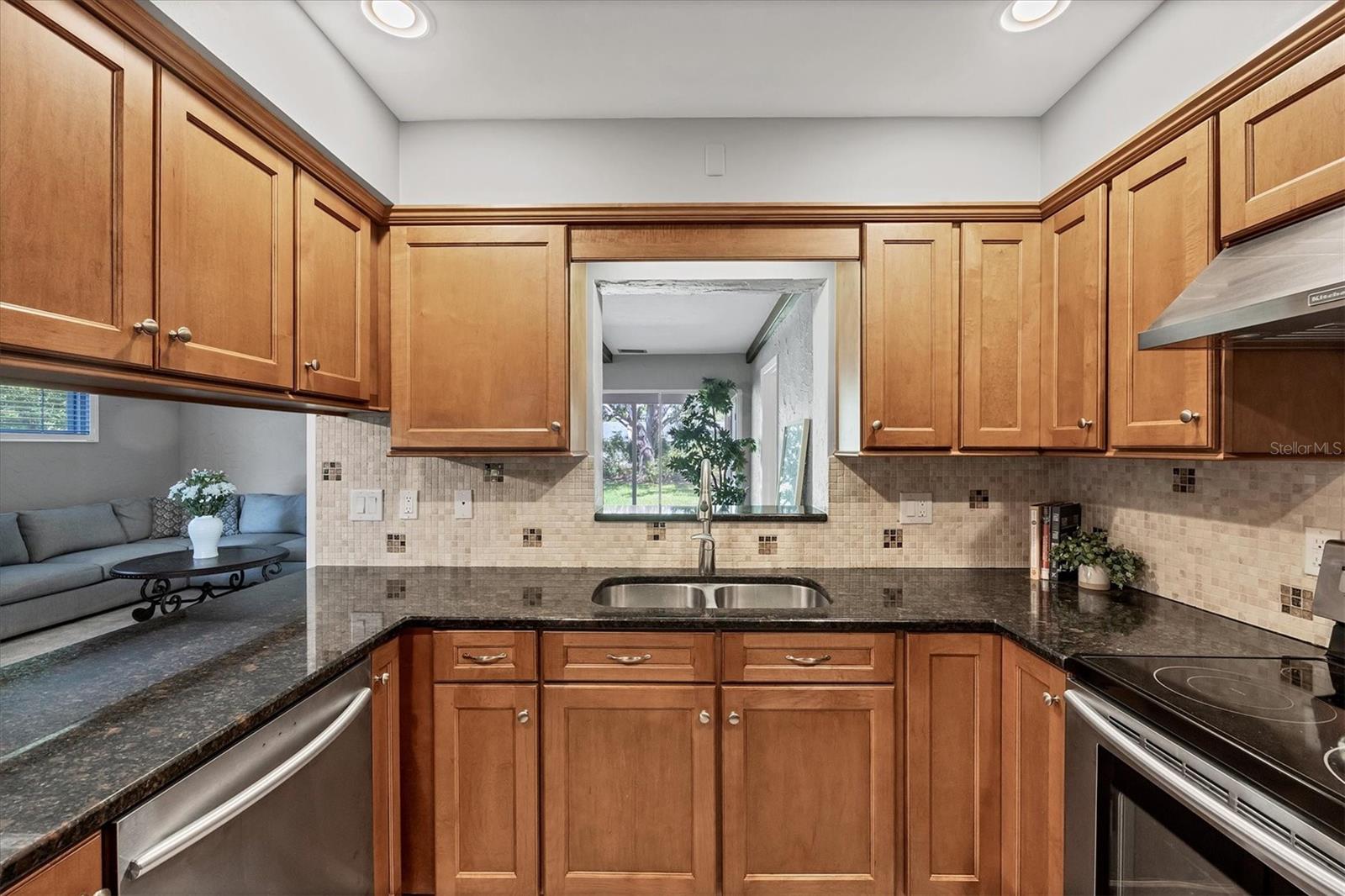5201 Stevens Dr, Sarasota, FL 34234 photo
