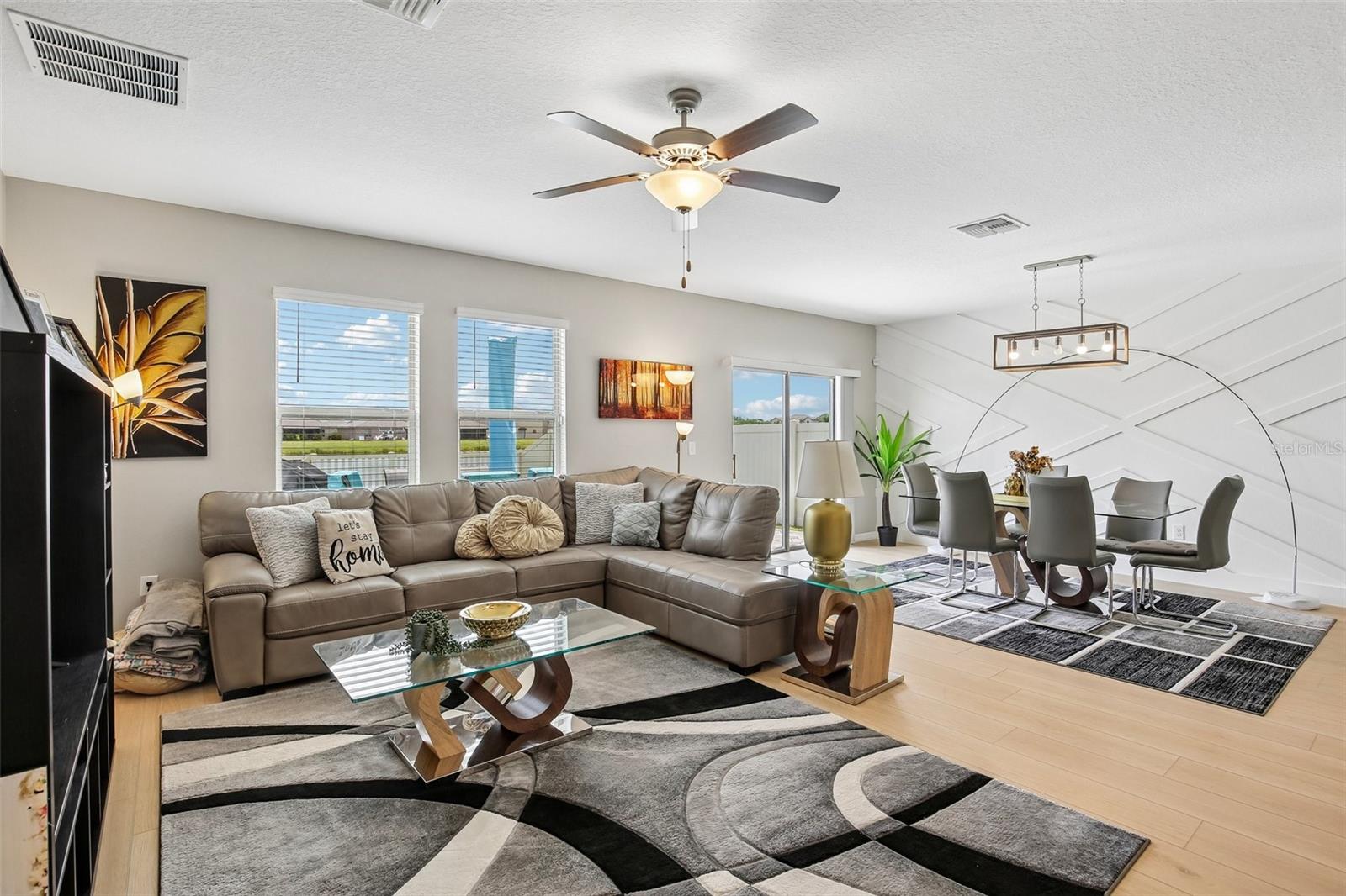 15608 Miller Creek Dr, Sun City Center, FL 33573 photo