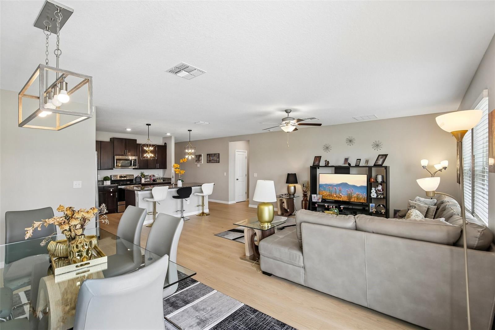 15608 Miller Creek Dr, Sun City Center, FL 33573 photo