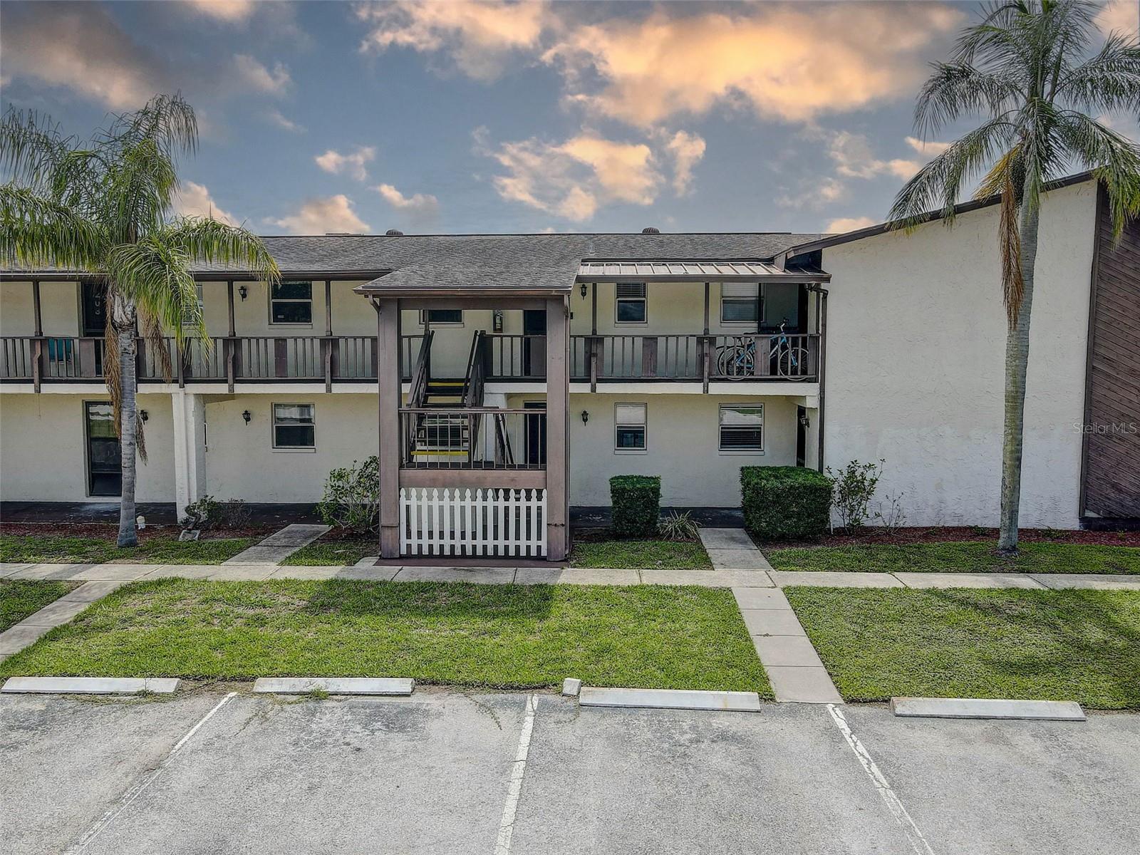 8440 Post Rd, Port Richey, FL 34668