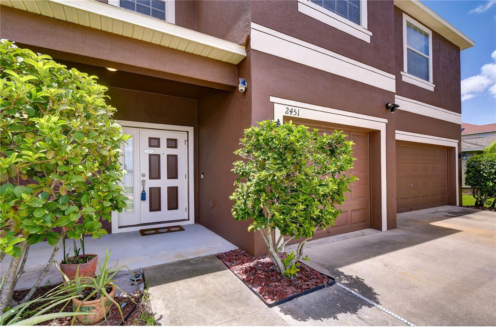 2451 Dakota Rock Dr, Ruskin, FL 33570 photo