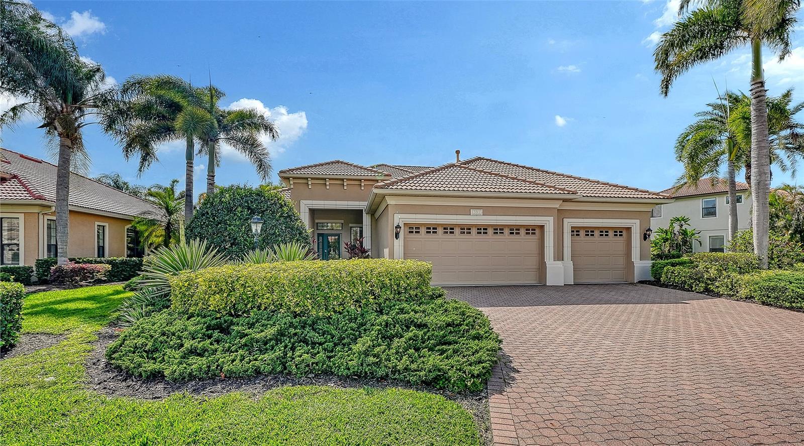 13911 Siena Loop, Lakewood Ranch, FL 34202 photo