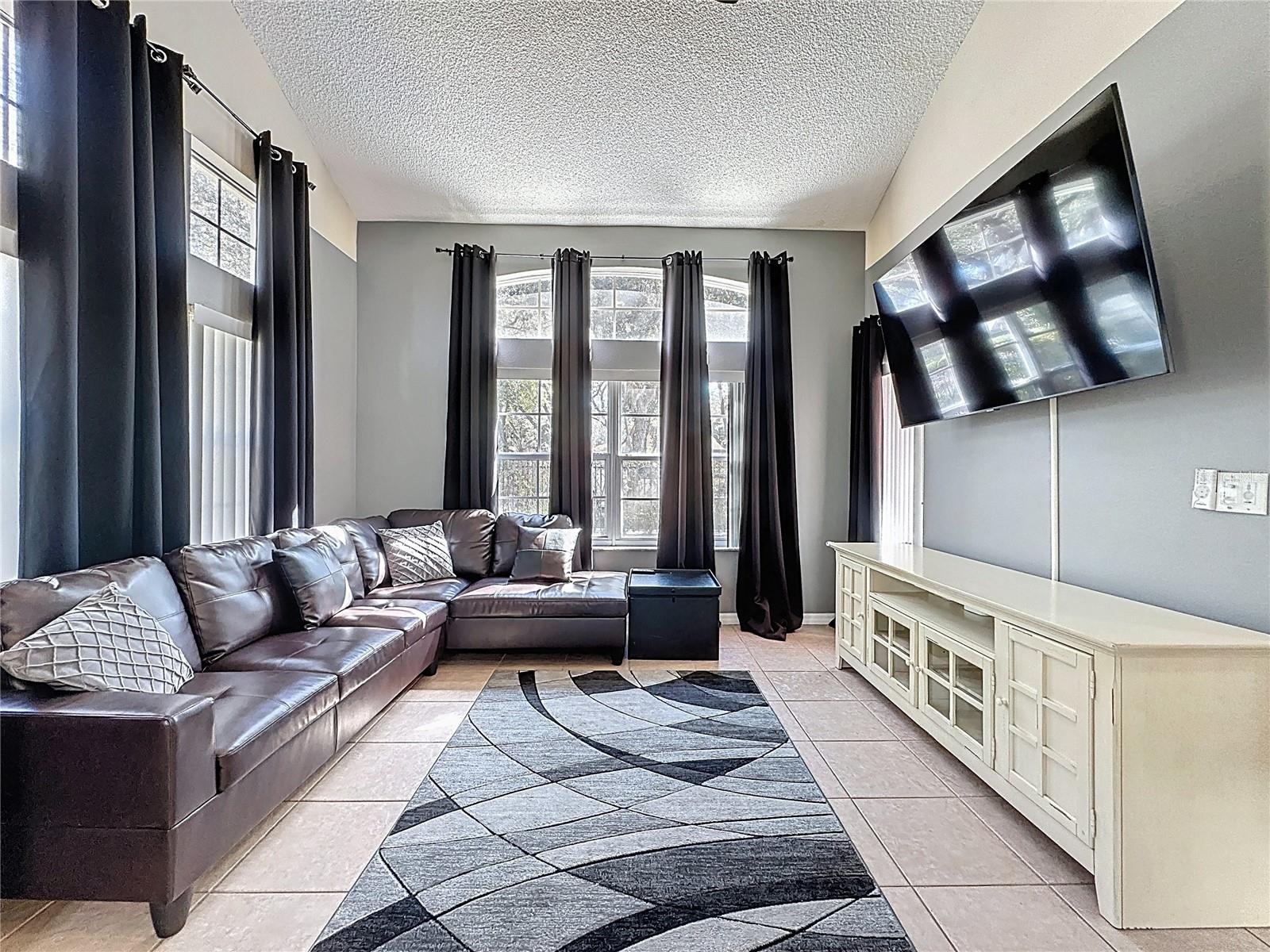 8401 Crystal Cove Loop, Kissimmee, FL 34747 photo