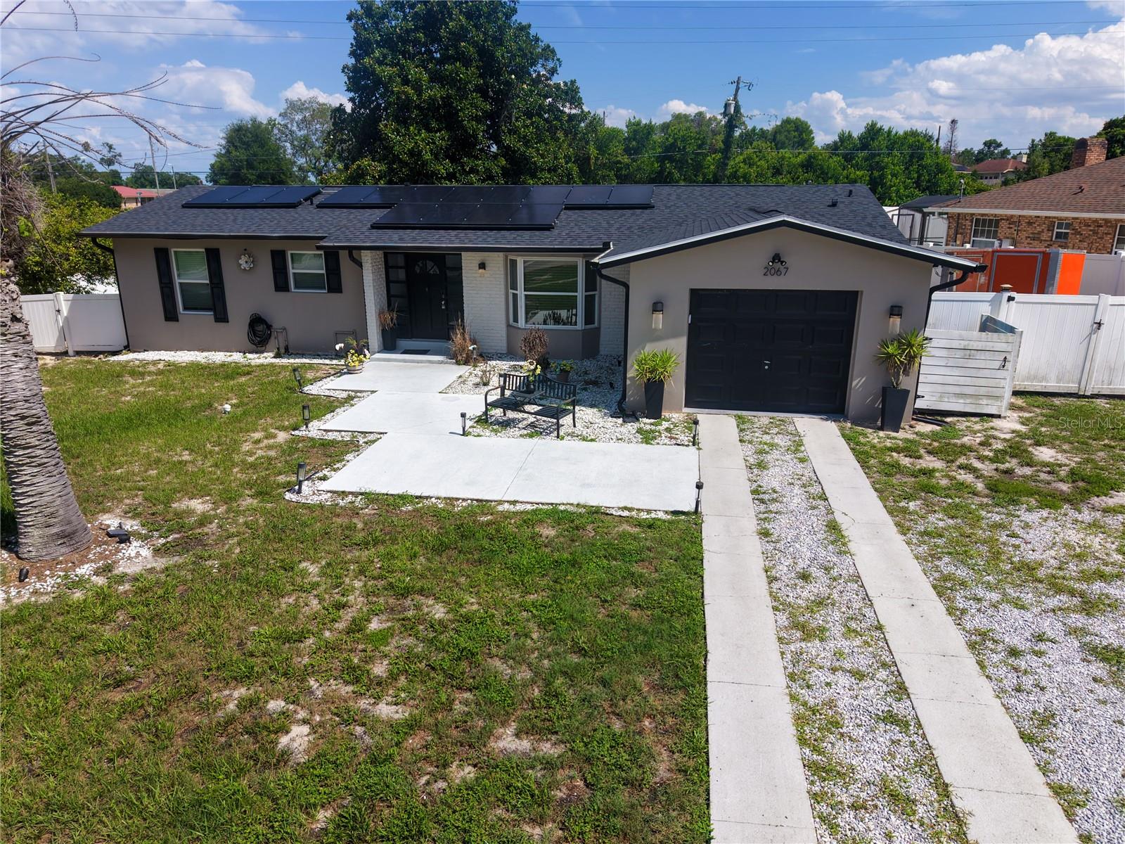 2067 E Barlington Dr, Deltona, FL 32725 photo