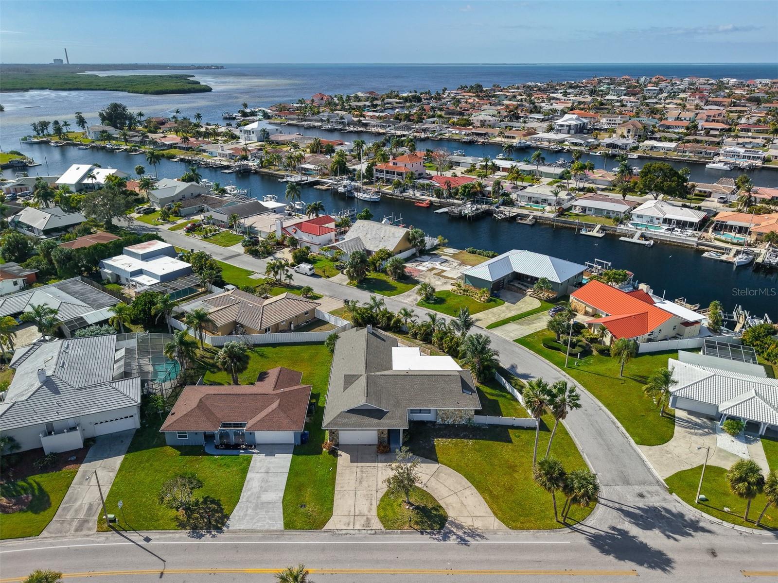 3848 Topsail Trl, New Port Richey, FL 34652 photo