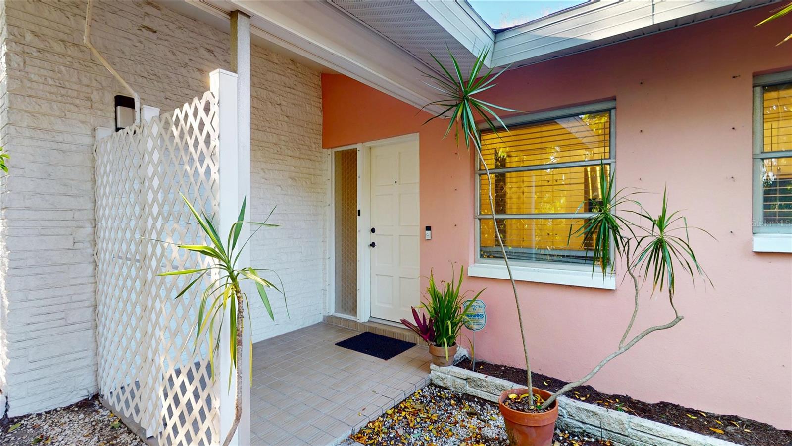 1546 Belleair Rd, Clearwater, FL 33756