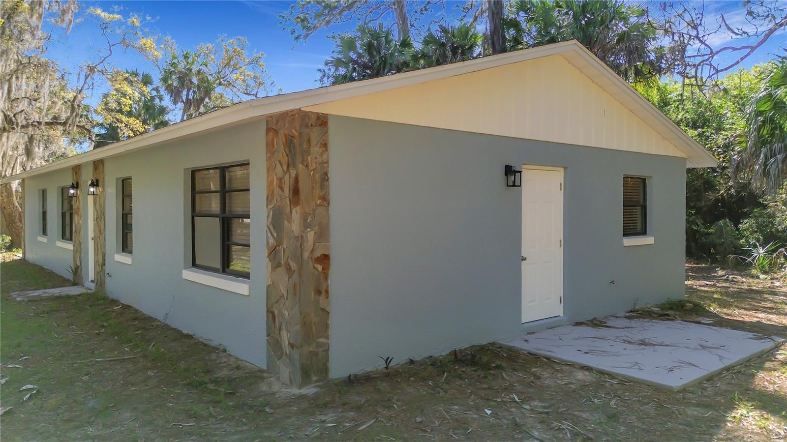 416 N Hourglass Terrace, Crystal River, FL 34429 photo