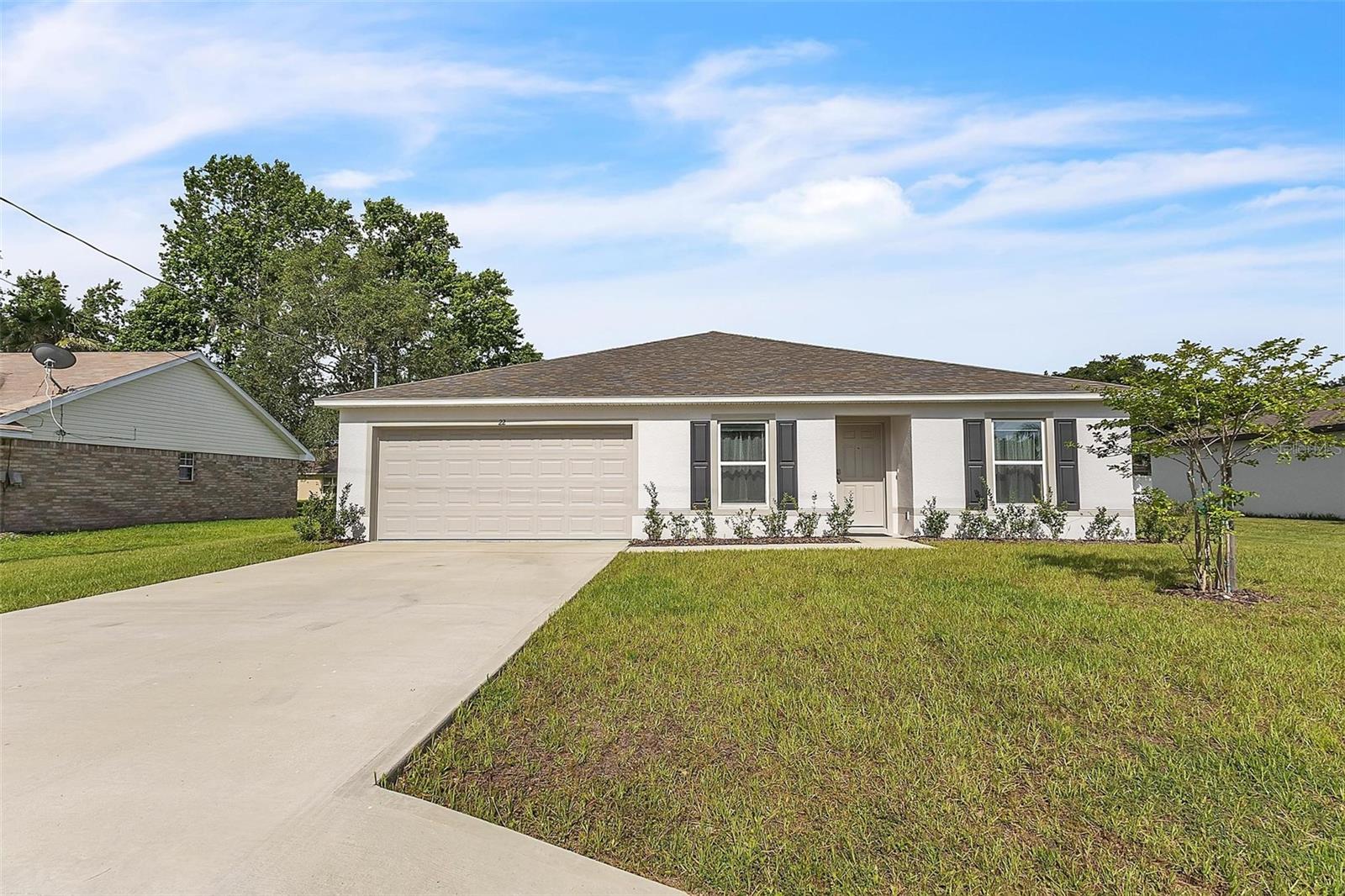 22 Round Tree Dr, Palm Coast, FL 32164