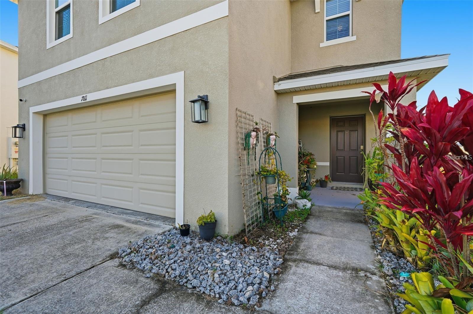 7811 Davie Ray Dr, Zephyrhills, FL 33540 photo