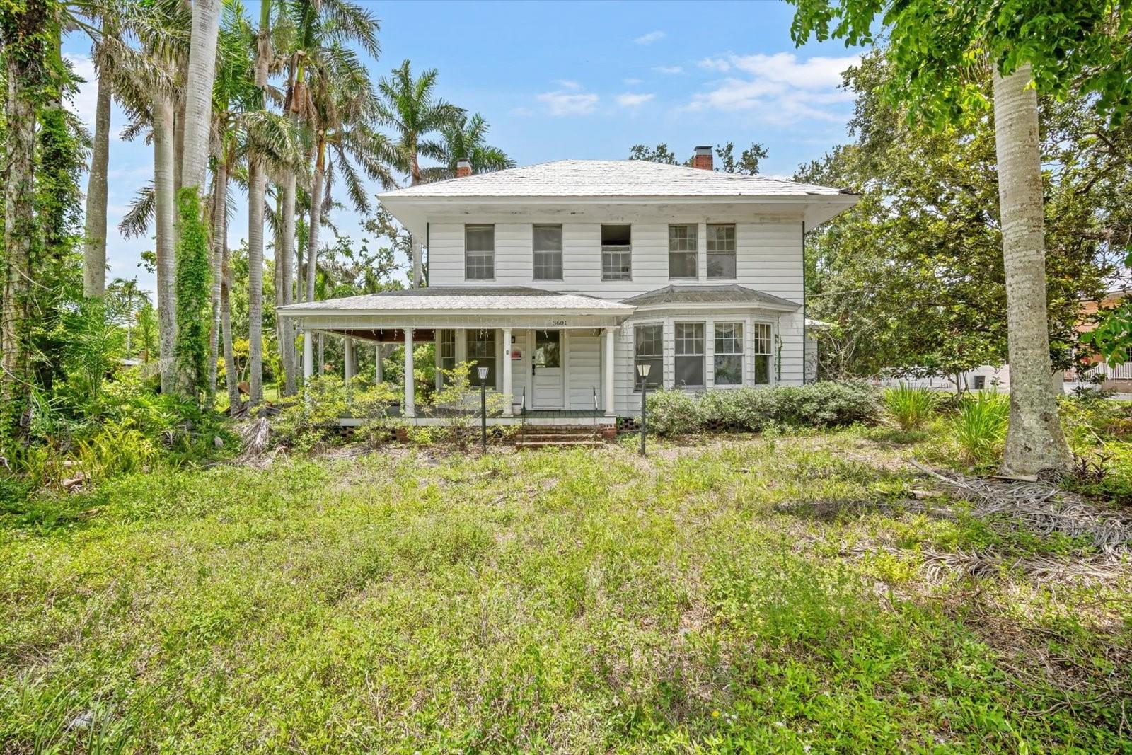 3601 Riverview Blvd, Bradenton, FL 34205 photo