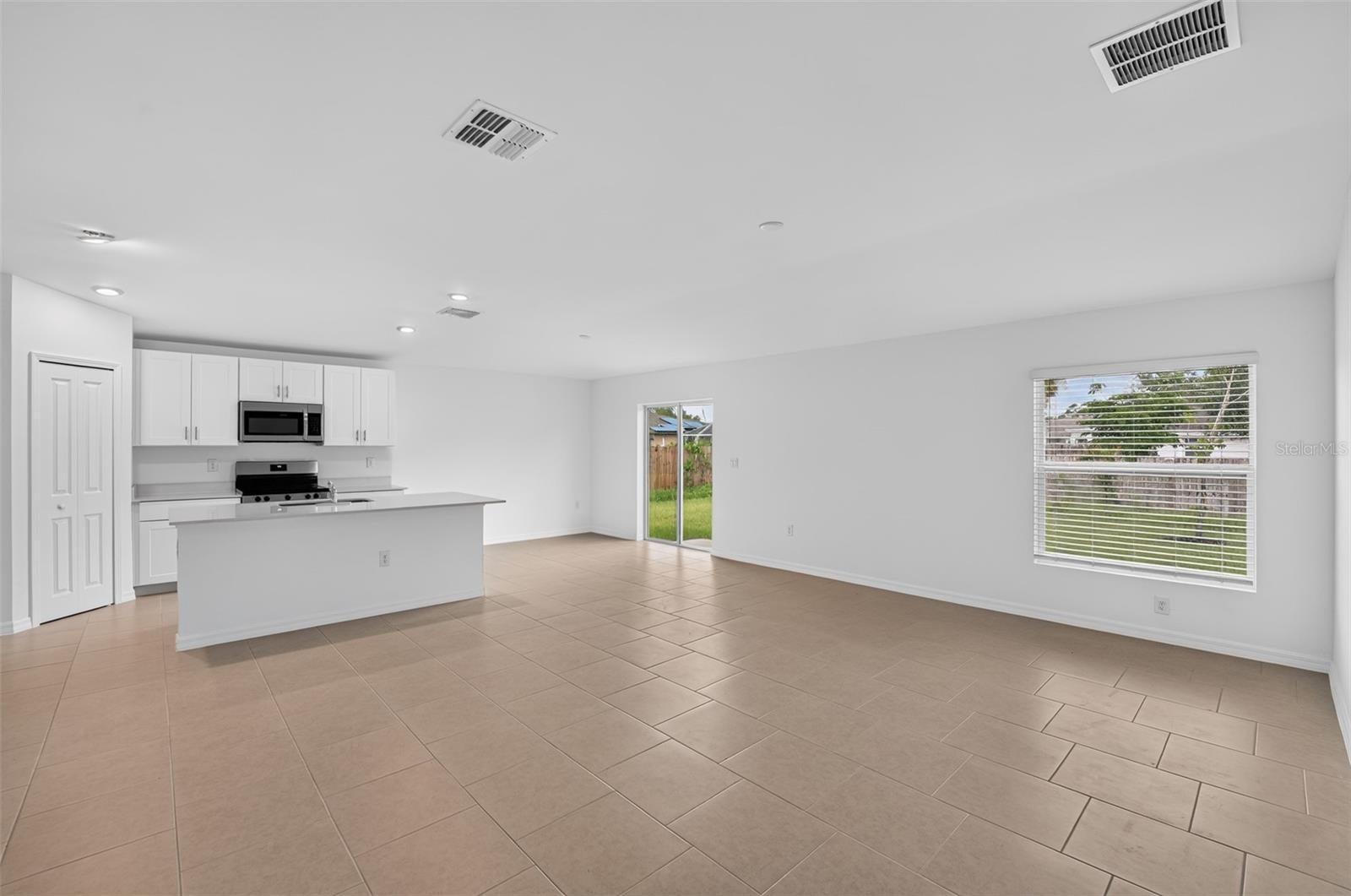 377 Atwater St, Port Charlotte, FL 33954 photo