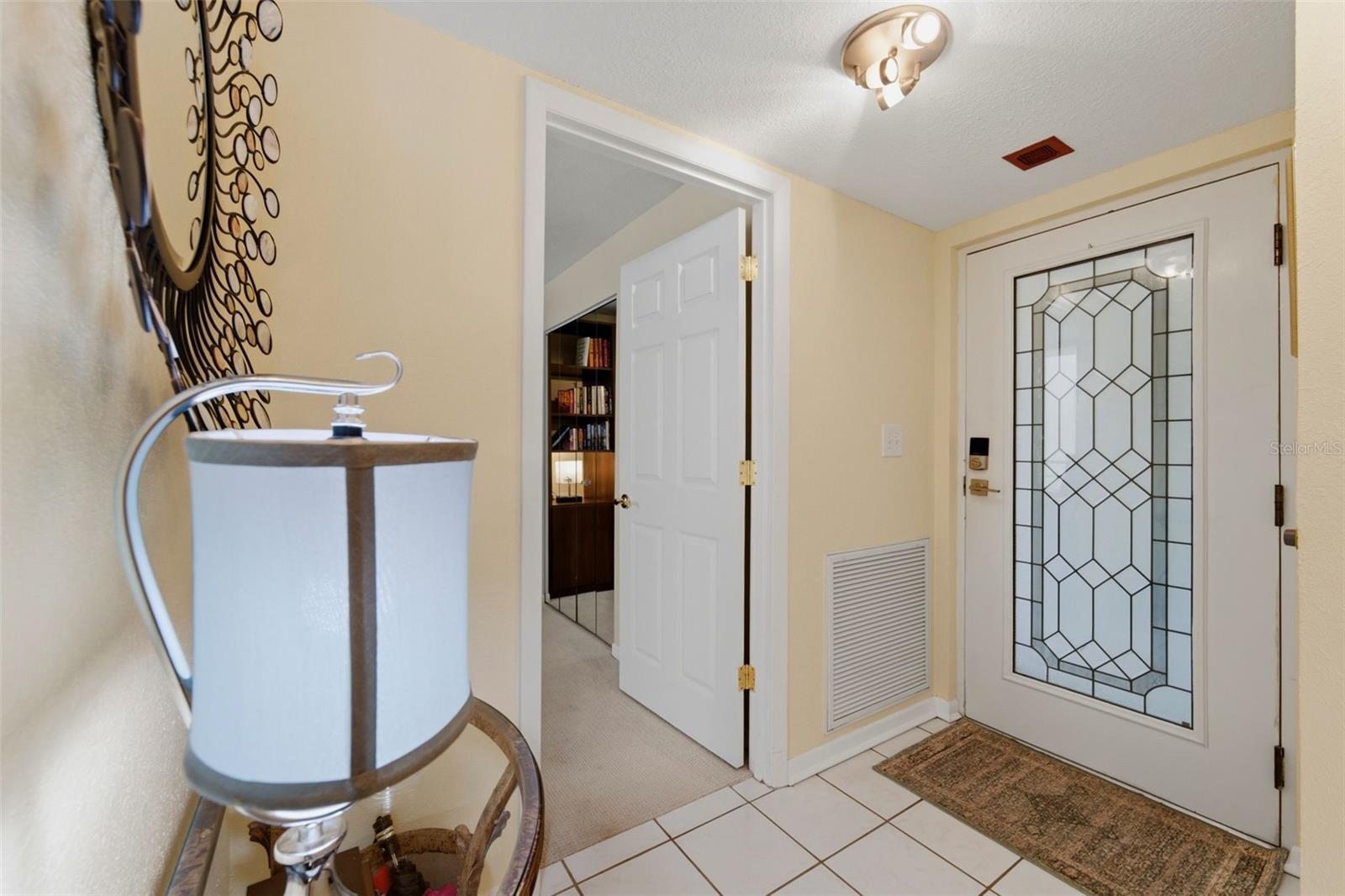 2775 Kipps Colony Dr #305, Gulfport, FL 33707 photo