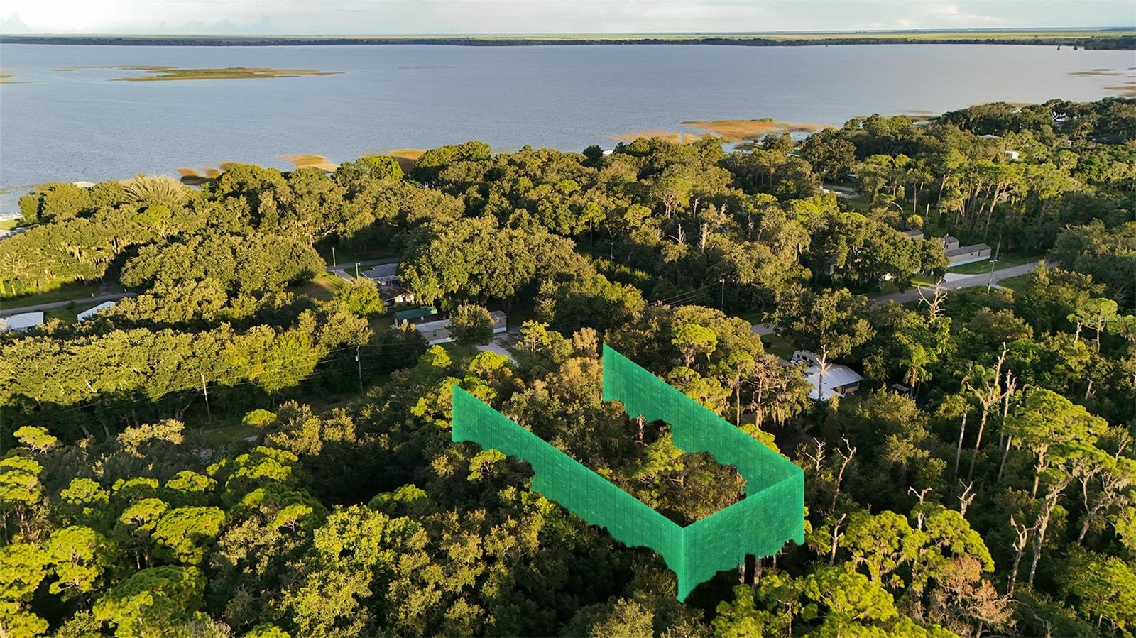 438 Highlands Lake Dr, Lake Placid, FL 33852 photo