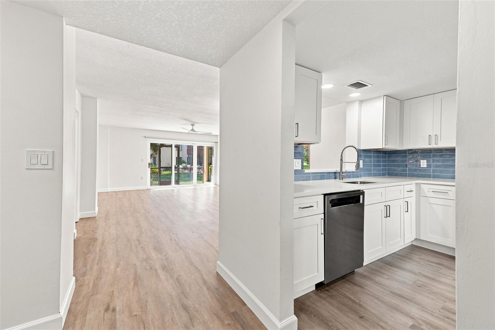 700 Starkey Rd #311, Largo, FL 33771 photo