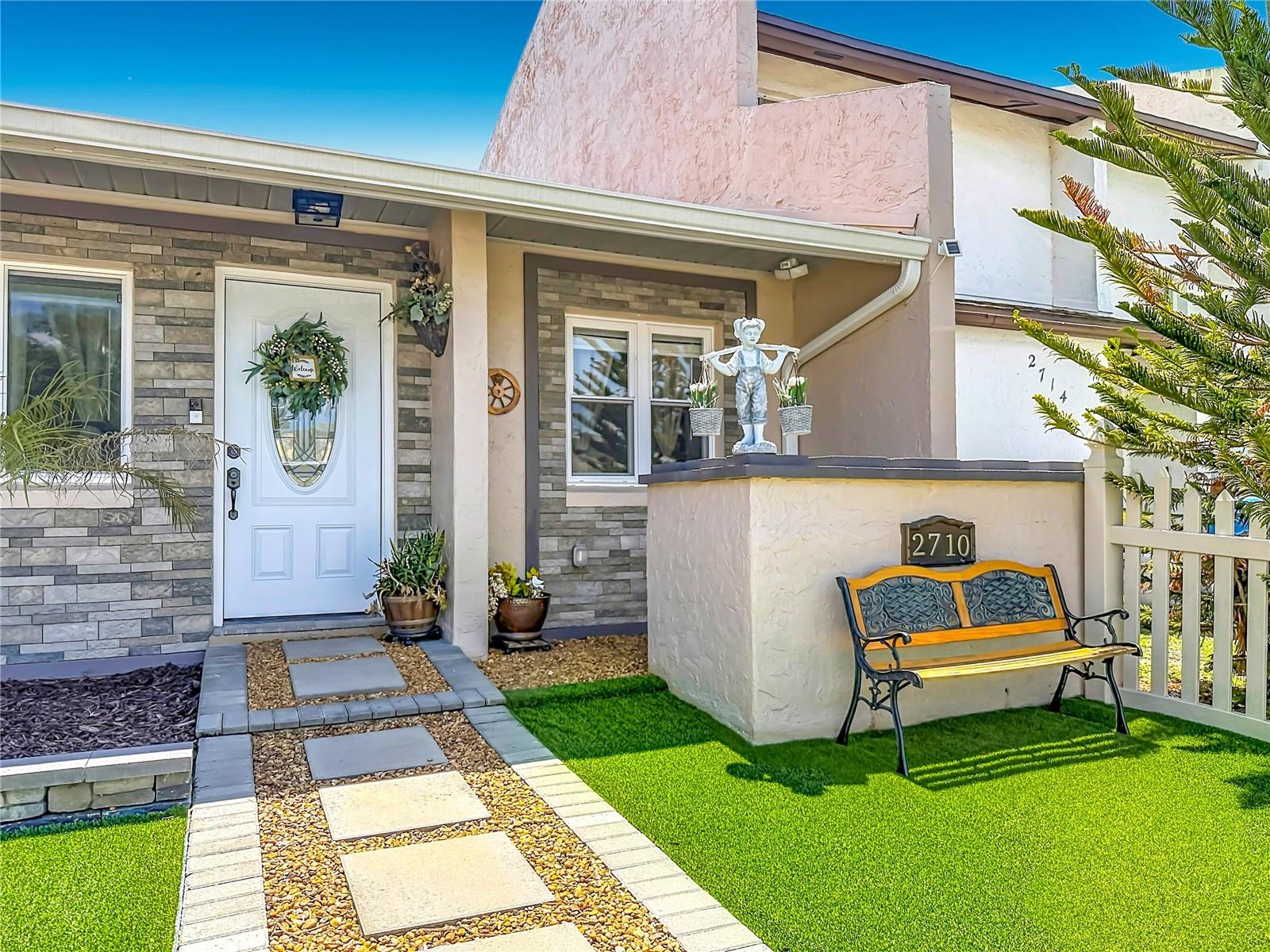 2710 Charing Cross Way, Orlando, FL 32837 photo