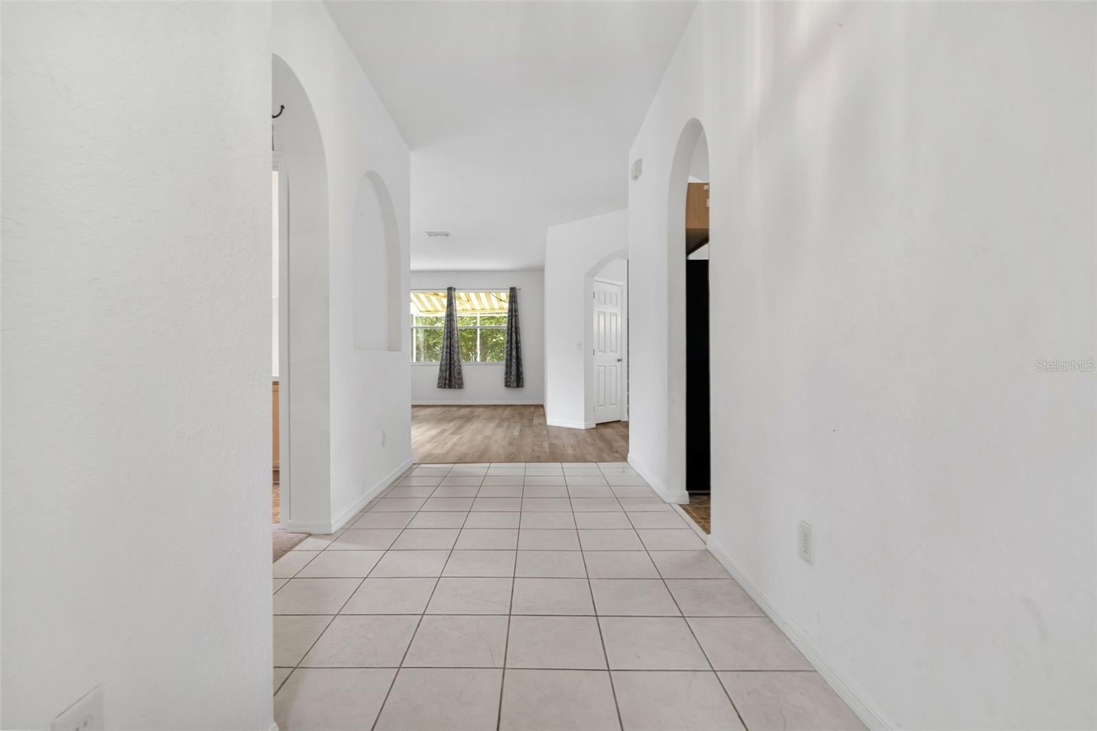 238 N Hampton Dr, Davenport, FL 33897 photo