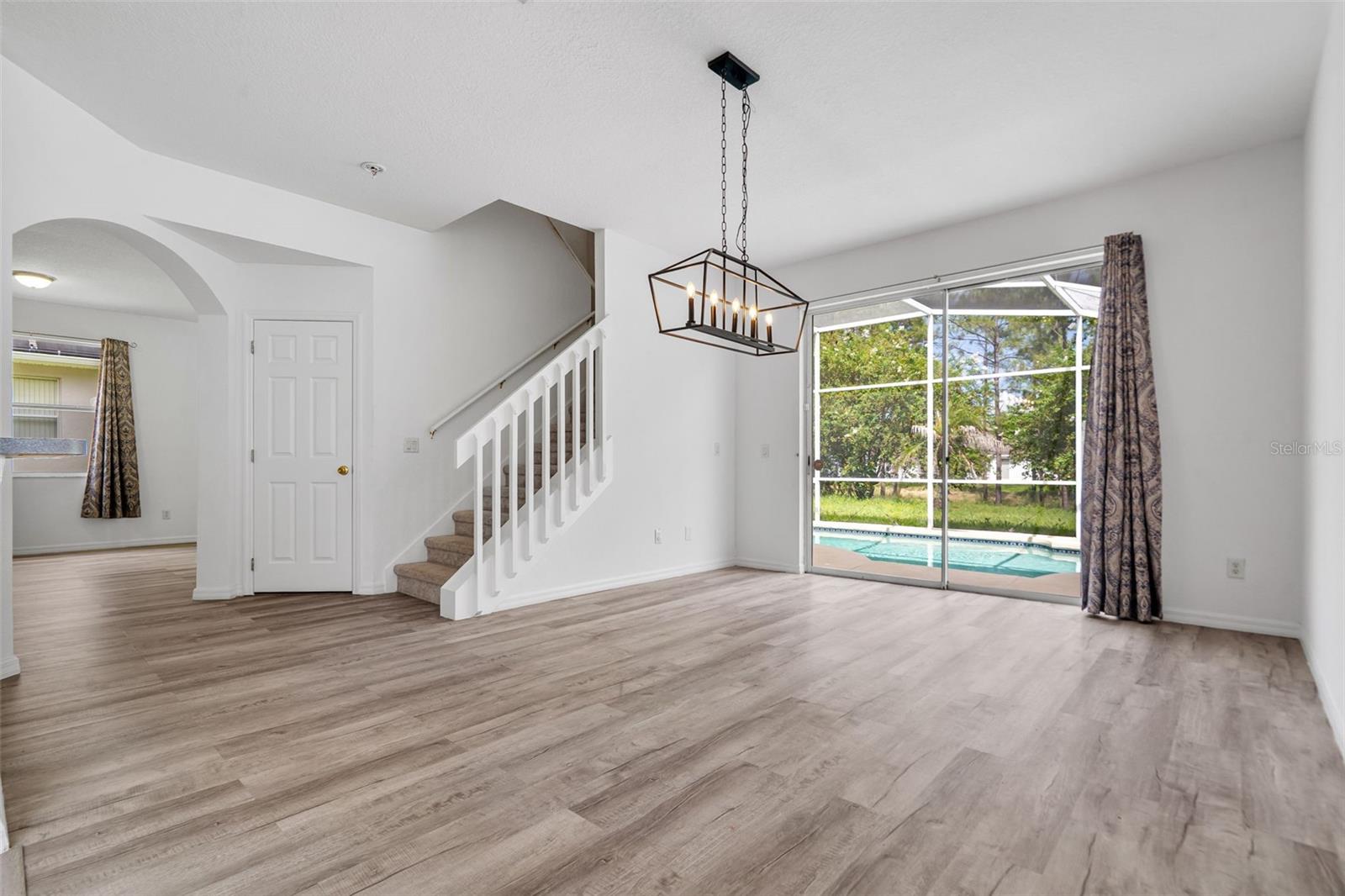 238 N Hampton Dr, Davenport, FL 33897 photo