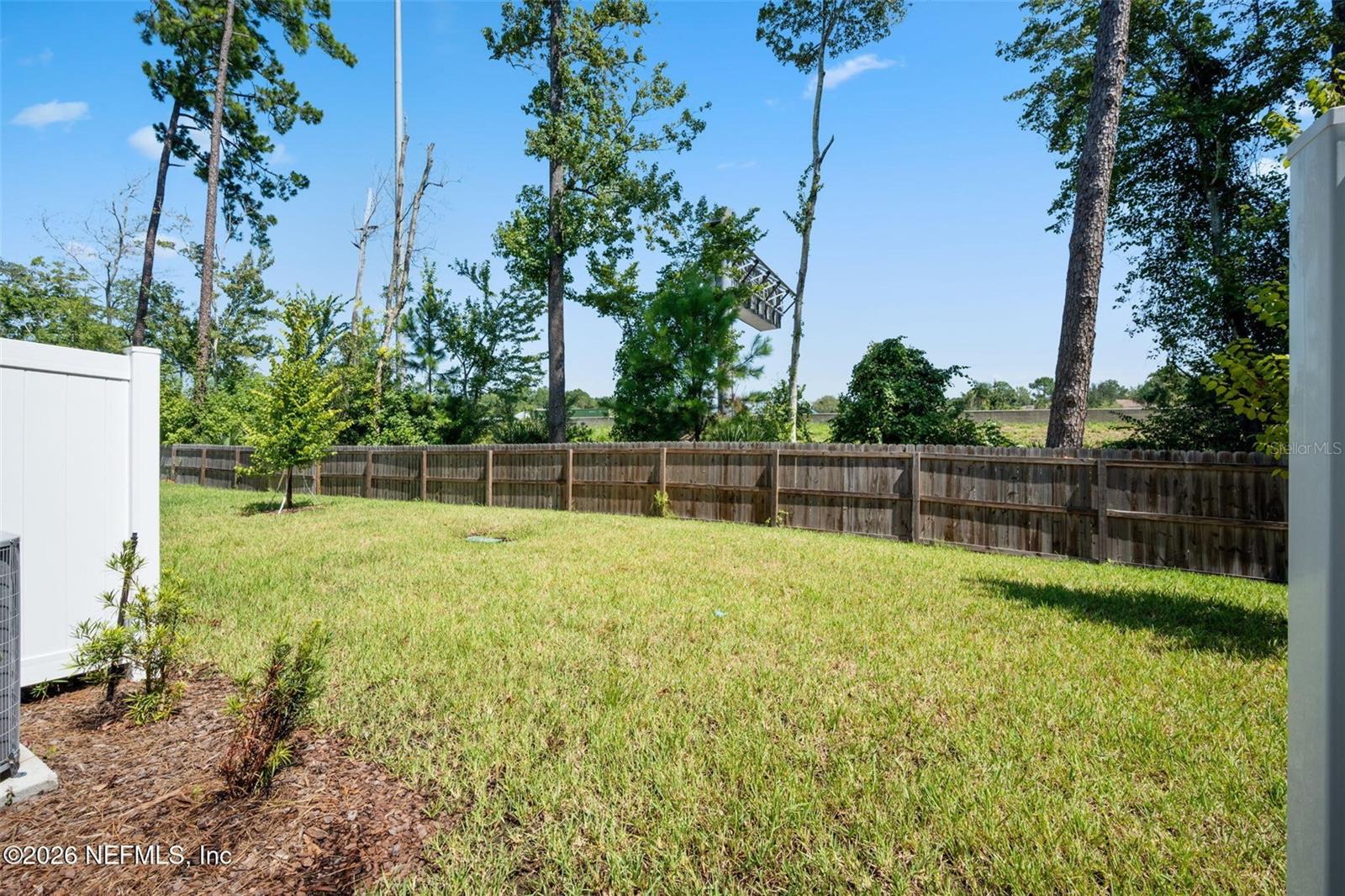514 Hollylakes Dr, Orange Park, FL 32073 photo