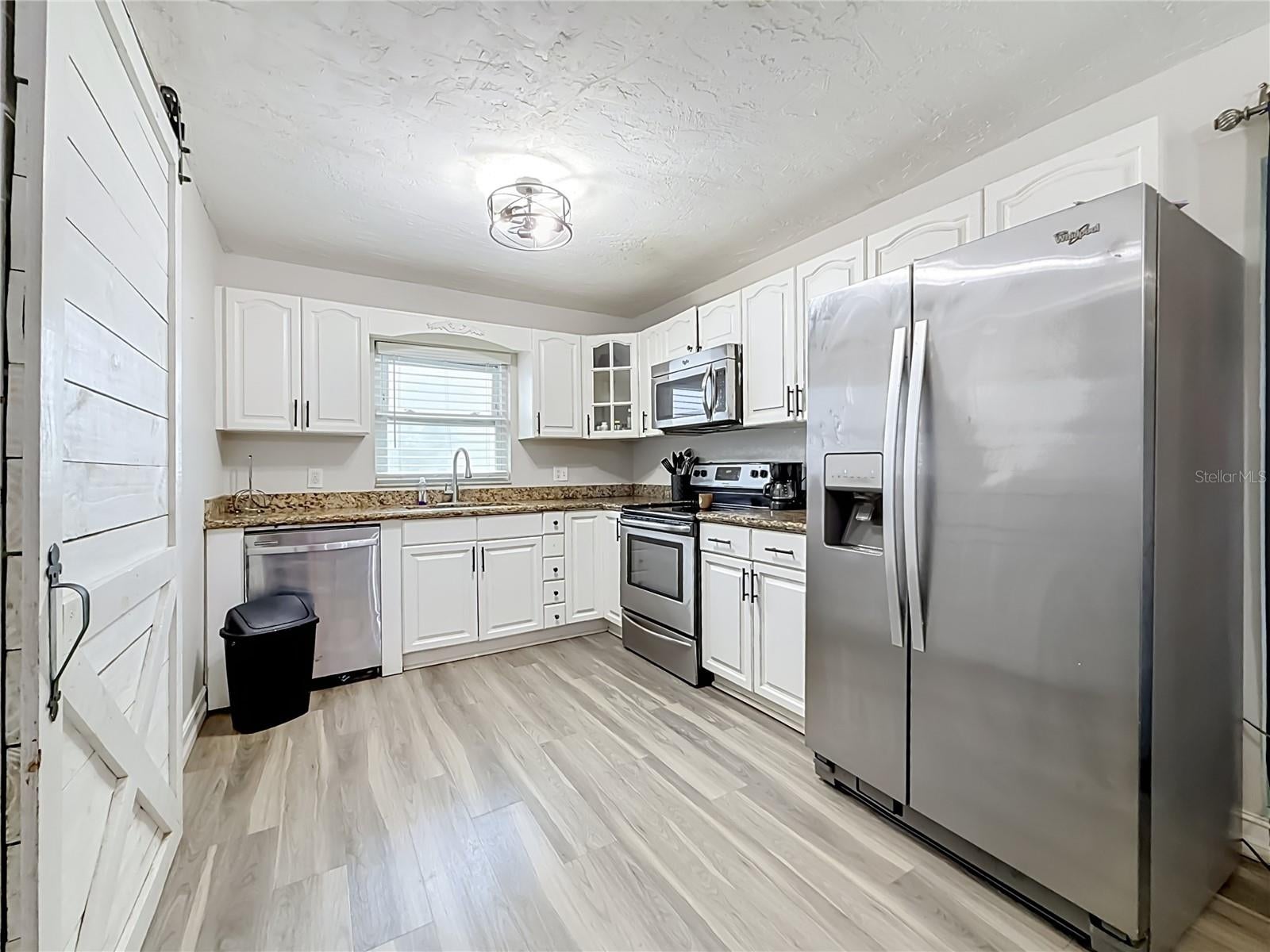 8320 43 Way, Pinellas Park, FL 33781 photo