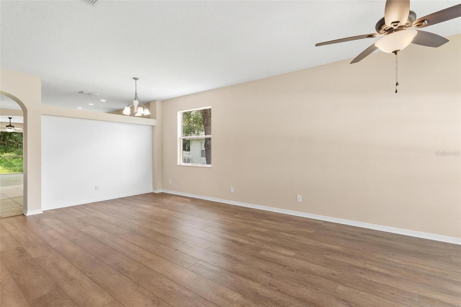 3360 Creek Run Ln, Eustis, FL 32736 photo