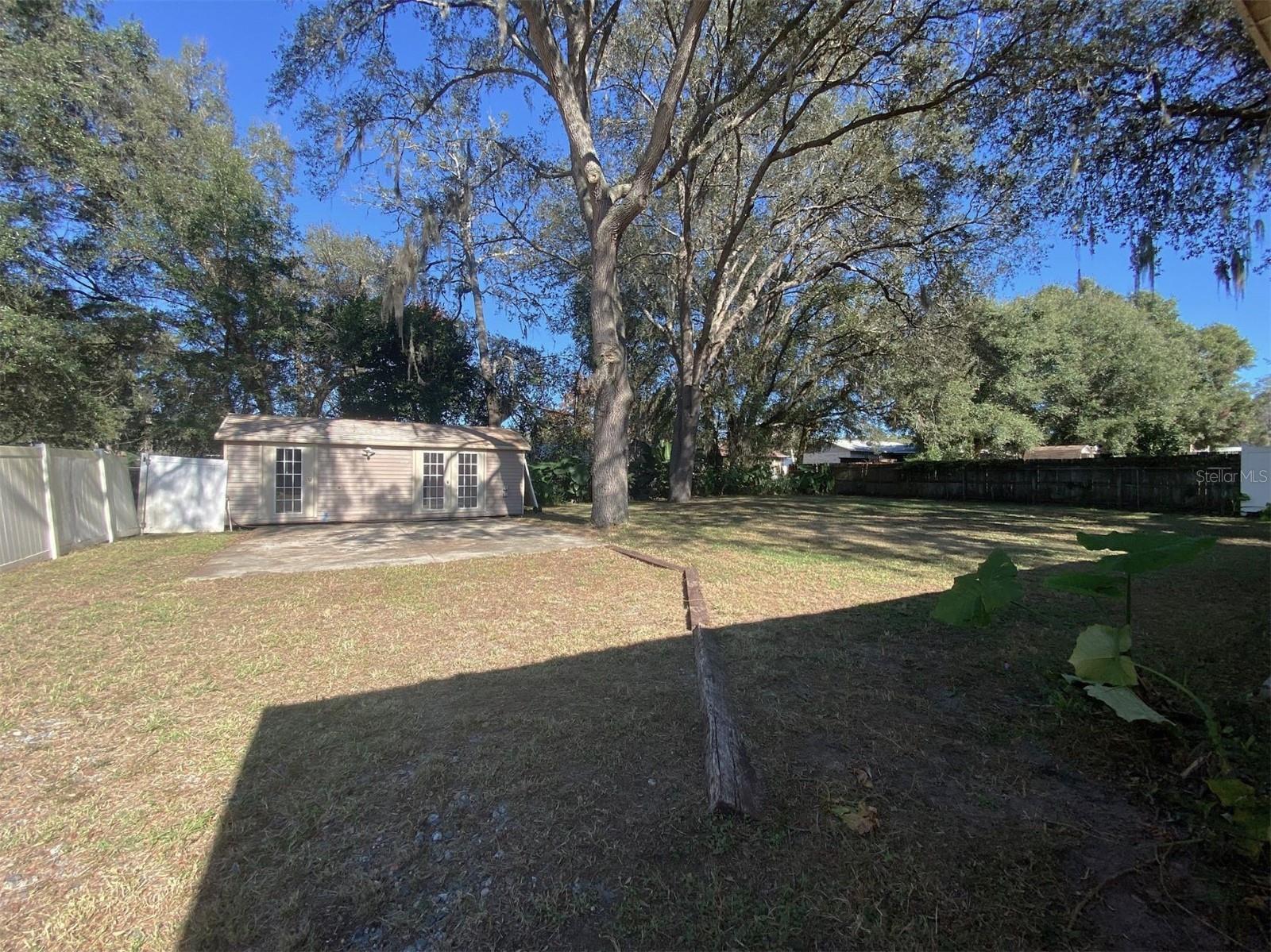 11585 SE 129 Ln, Ocklawaha, FL 32179 photo