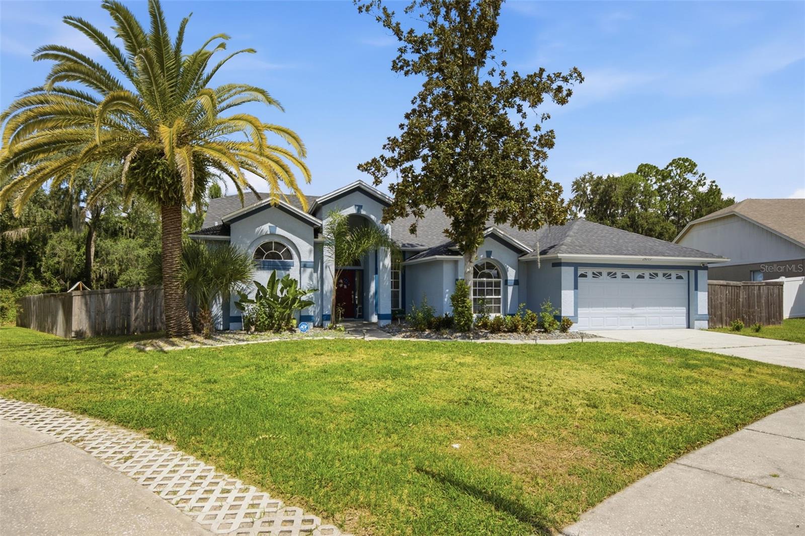 28707 Raleigh Pl, Wesley Chapel, FL 33545 photo